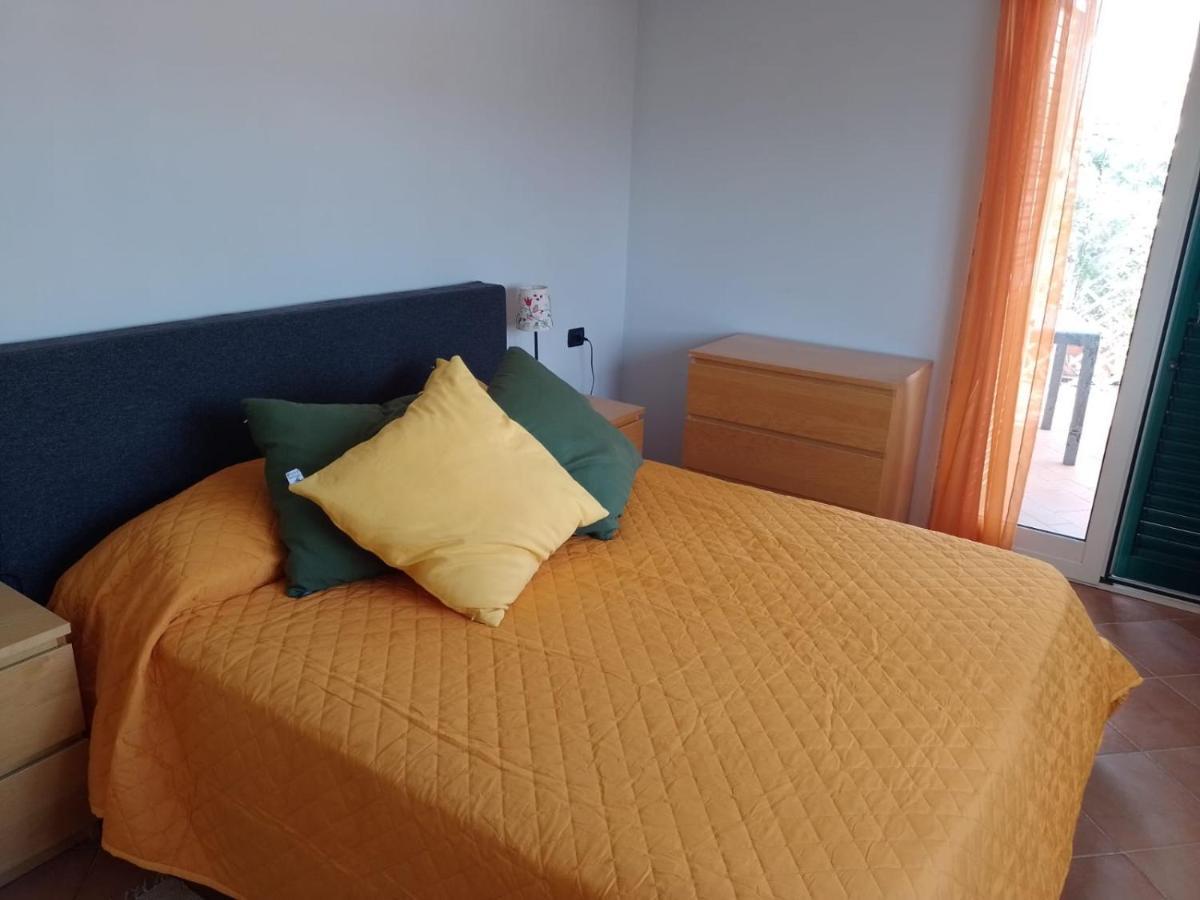 Uno Sguardo Sui Tetti Apartment Napoli Bagian luar foto